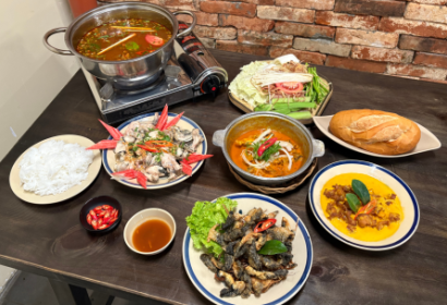 KHÁM PHÁ HƯƠNG VỊ LẨU ẾCH HẤP DẪN TẠI ẾCH DELI BIÊN HÒA